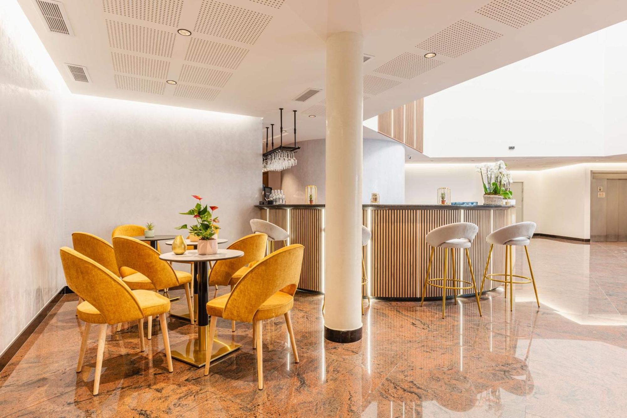 Brit Hotel Privilege Paris Rosny-Sous-Bois Exteriér fotografie